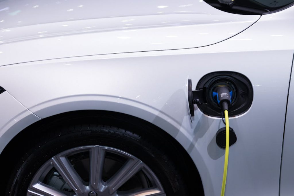 Panneaux solaires et recharge véhicule électrique en Corse